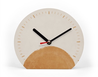 Table Clock - Sun Boho Style - Colors Brown tones - Warm and cozy - Clock to set - Quiet movement - Modern design