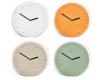 Monochrome wall clock with dashes - 16 modern colors to choose from - 3 different sizes - From mini to large - Quiet clockwork