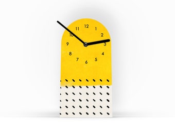 Table clock in a cool design - dial with lines and numbers to choose from - for standing - beautiful shape - silent clock movement