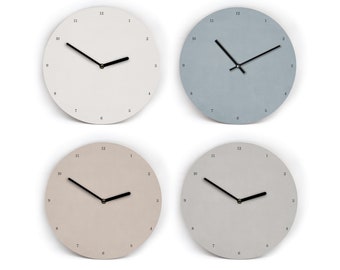 Wanduhr in skandinavischen Farben und Stil - Kleine Zahlen - Minimalistisch - 8 Farben - 3 Größen möglich - Klein bis Groß - Leises Uhrwerk