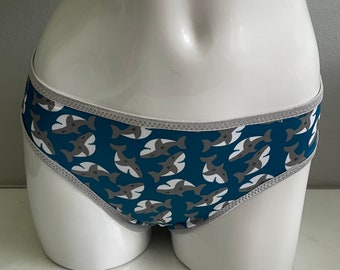 LeoLines,LLC ™ Lycra-Stoff-Hai-Print-Unterwäsche für Transgender-Mädchen / -Frauen hergestellt - Wählen Sie eine Zierfarbe - Höschen und BH separat erhältlich