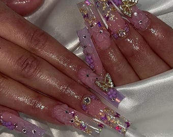 Uñas postizas con mariposa morada / Uñas largas con purpurina rosa y morada estilo ataúd / Diamantes de imitación de mariposa plateada / Uñas postizas personalizadas hechas a mano