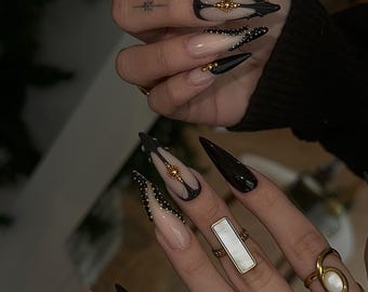 3D Metallic Tips Press On Nail | Chrome Elegance Fake Nails | Black & Silver Ombre Nail Art | Glam Silver Acrylic Nails