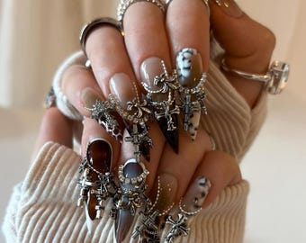 Silver Y2K Press On Nails, 3D Cross Nail Art with Rhinestones, Handmade Classic Church Style Nails, Elegant Vintage Nail Set