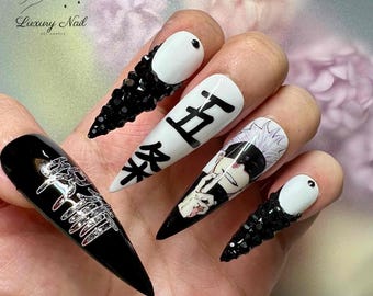 Uñas postizas hechas a mano con diseño de anime en blanco y negro: arte de uñas manga gótico 3D, diseño de dibujos animados Y2K, juego de uñas acrílicas hechas a mano de moda