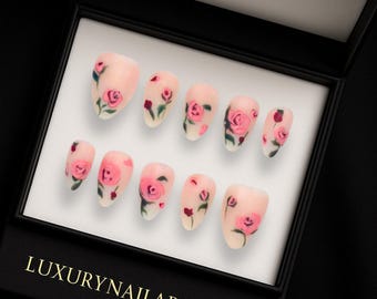 Ljusrosa rospressnaglar från Luxury Nail, handgjord blommig vårnagelkonst, elegant återanvändbart set för bröllop eller vardagsbruk