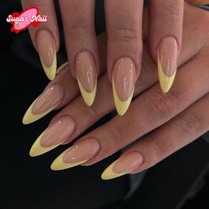 Soft Yellow French Almond Press On Nails – Spring Pastel Flower Design | Elegant Handmade False Tips | Reusable Nail Art Set, Holiday