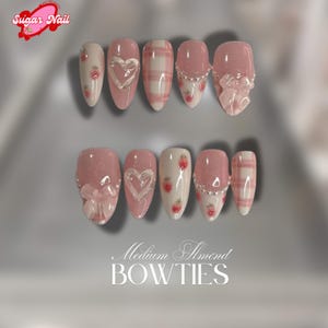 Verträumte rosa Nägel – Erdbeere, Schleife & Herz 3D Nail Art, süßes handgemachtes Nagelset, Muttertagsgeschenkidee