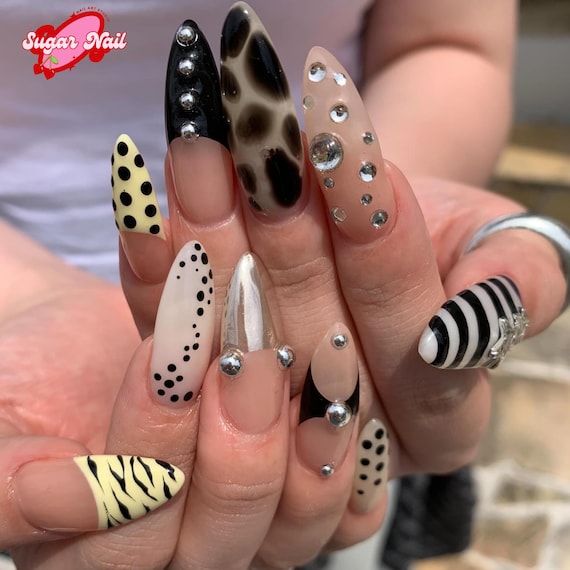 Monochrome Y2K Press On Nails, Black, White Polka Dot and Leopard Print, Trendy Zebra Stripe Almond Fake Nails, Fashion Editorial Nail Set