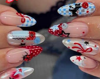 Handmade Ladybug Press On Nails with 3D Flowers, Cute Spring Summer French tip nails Polka Dot Garden Fake Nails, Polka Dot Summer Nail Art