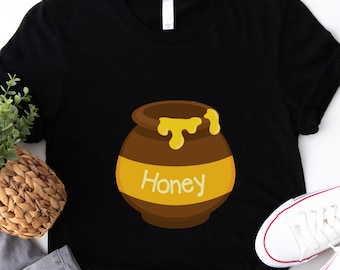 Honey Jar Shirt, Sweet Honey Aesthetic Tee, Retro Minimalist Bee Gift, Cozy Honey Lover Sweatshirt & Hoodie