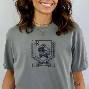 Wizarding School House T-Shirt Vintage Potterhead Apparel HP House Gift Universal Vacation Shirt for Wizard World Fans