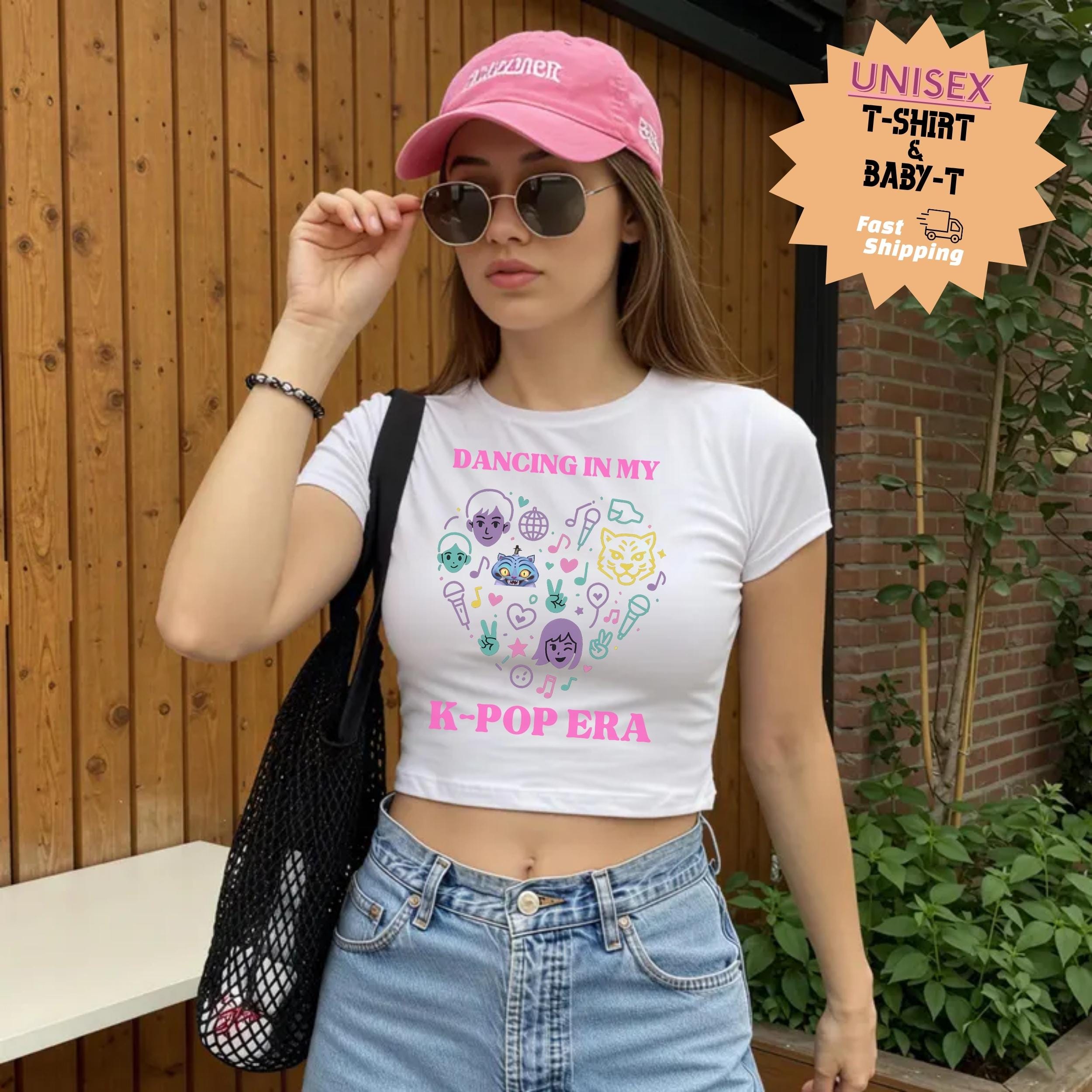 Top corto con íconos de corazón de demonio del K-Pop, camiseta