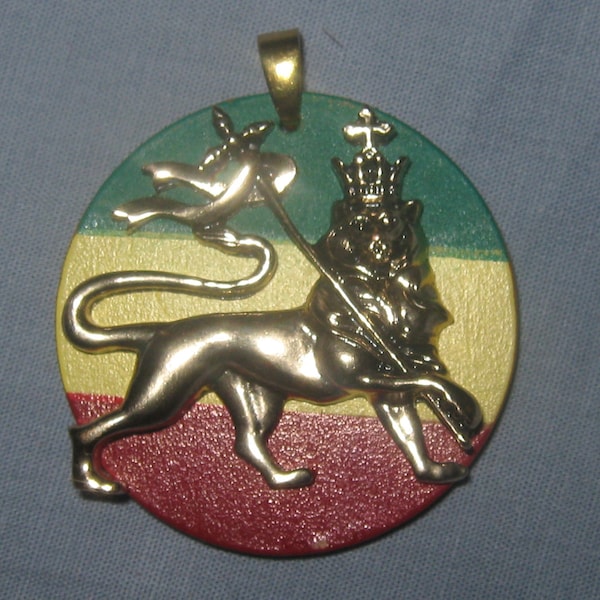 New Gold Tone  Brass Ethiopian RASTA Flag Lion Of Judah Pendant