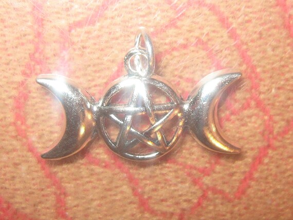 Pentacle charms wholesale new arrivals