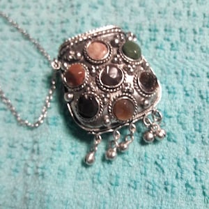Vintage Antique India Gemstone POISON Locket  Purse Necklace