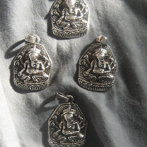 Wholesale  Lot  Of  4  -25mm Detailed  Steel  Ganesh  Pendants