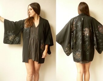 Vintage Black Silk Japanese Kimono Duster Jacket Haori With A Glittery Floral Pattern
