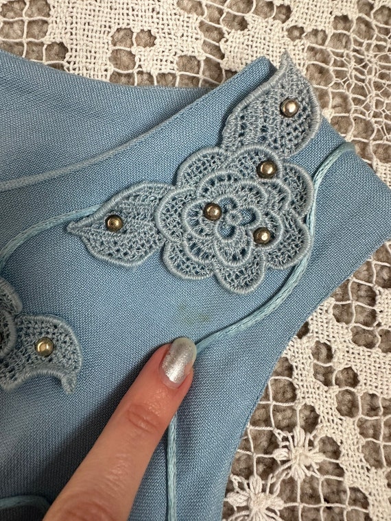 1950's Vintage Cornflower Blue Applique & Soutach… - image 10