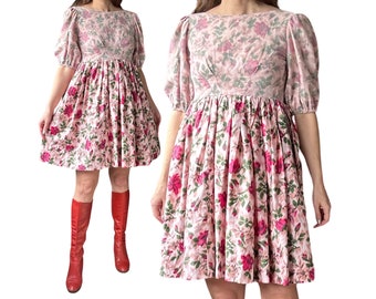 1960's Vintage Pink Floral Printed Full Skirted Puff Sleeve Prom Dress Size XXS