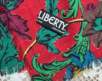 1970's Vintage Liberty Print Floral Print Veruna Wool Scarf Wrap