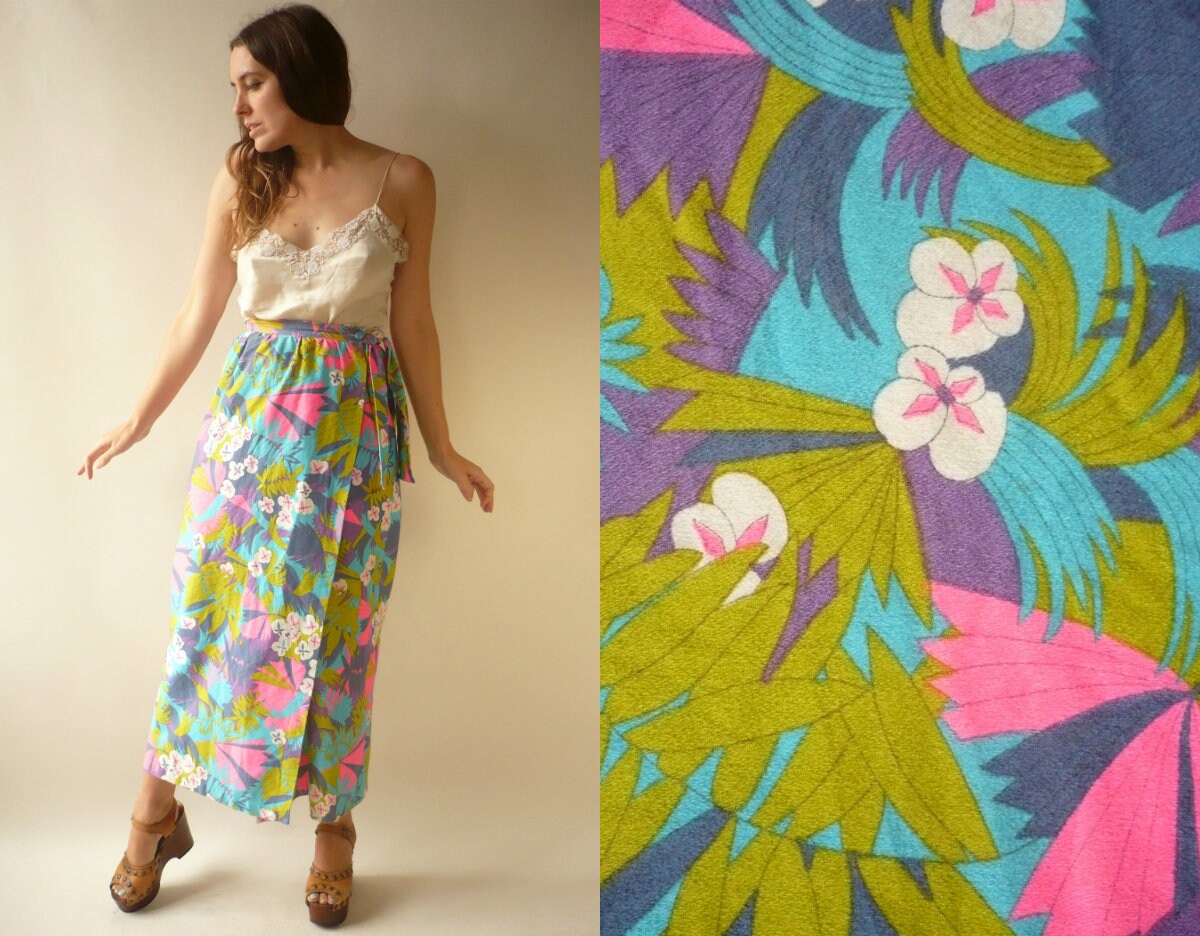Image of 's Vintage Bohemian Californian Psych Floral Printed Cotton Wrap Skirt Size Xs
