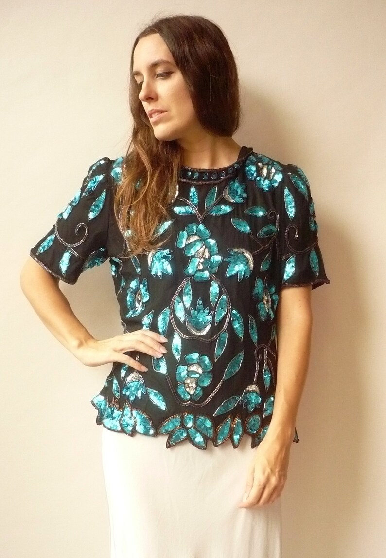 1980/'s Vintage Blue /& Black Heavily Beaded Sequin Deco Silk Flapper Top