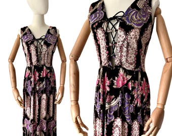 1970's Vintage Lace Up Psychedelic Printed Jersey Midi Dress Size Medium