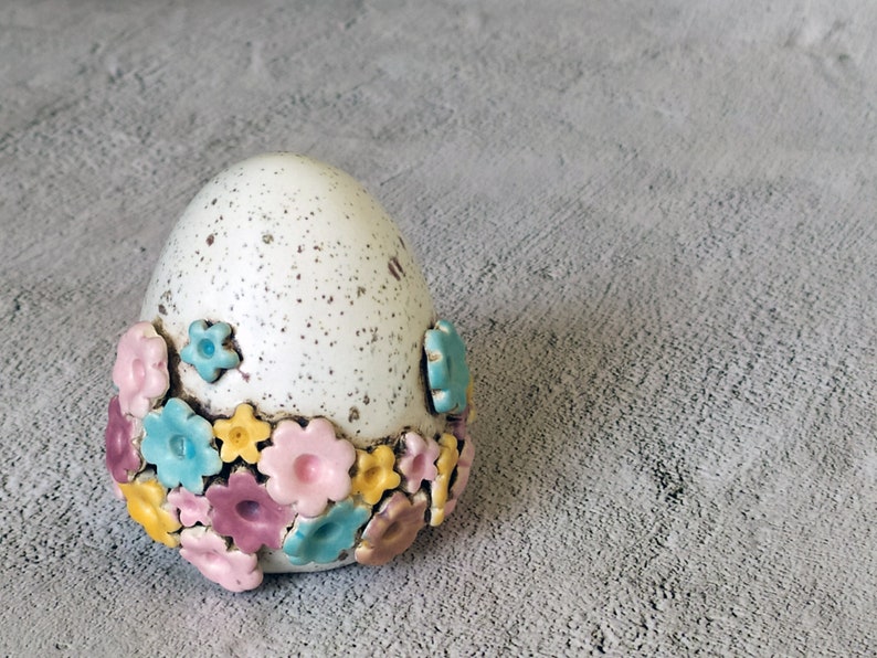 Ceramic Egg with flowers, Spring Egg, Handmade ceramic Easter Egg, Ceramic Decoration, Ceramics and Pottery image 3