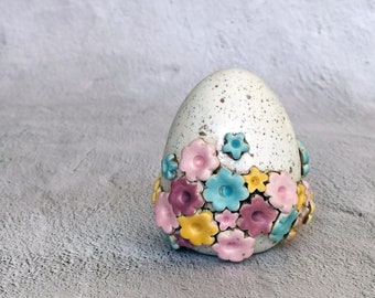 Ceramic Egg with flowers, Spring Egg, Handmade ceramic Easter Egg, Ceramic Decoration, Ceramics and Pottery