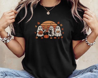 Ghost Trio Halloween T-Shirt: Spooky Unisex Tee