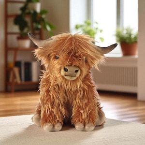 Highland Cow Plush Toy: Large 28cm Stuffed Animal