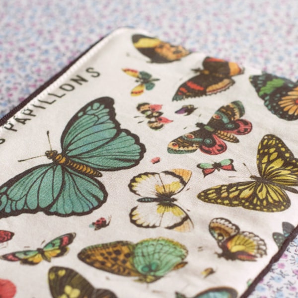 Monedero de la moneda de la bolsa de la cremallera del vintage mariposas. Cartera mariposa. La mariposa Make Up bolso-estuche. Bolso de multi propósito. Aparato Pouch.Back a la escuela