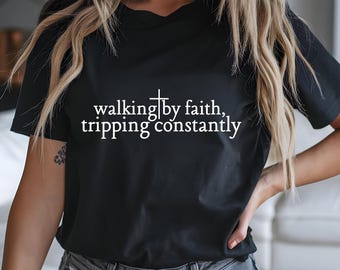 Lopend door geloof, voortdurend struikelen SVG: christelijk shirtontwerp (digitale download)