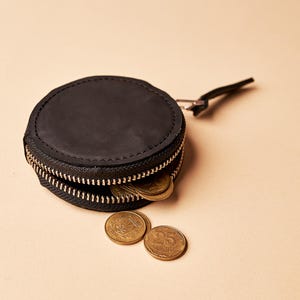 Ledertasche Geldbörse, Kleine Reißverschlusstasche, Mini-Münztasche, Geldbörse mit Gravur, Mini-Münztasche, Brieftasche Münze Geldbörse, Runde kleine Brieftasche