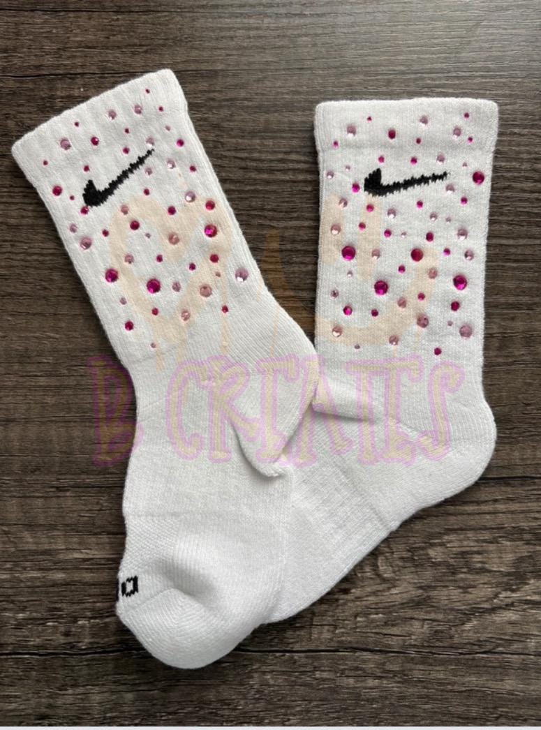 breast cancer nike socks