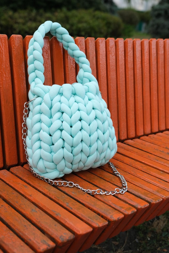 Hand Crochet Chunky Bag Chunky Crochet Cross Body Bag,Minimalist Hand Knit  Purse Design, Phone Holder Bag With Leather Handle