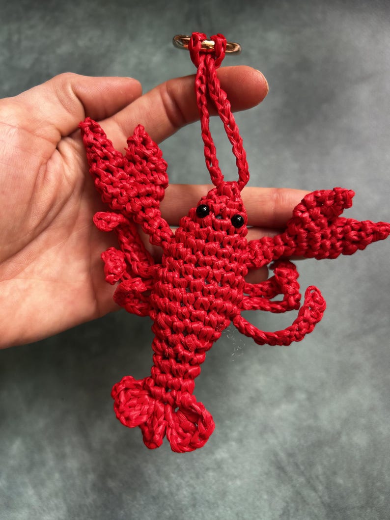 Raffia Lobster Keychain Handmade Nautical Bag Charm Marine Accessory image 4