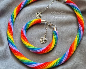 Conjunto de collar y pulsera de cuentas arcoíris, joyería LGBTQ, collar de cuerda hecho a mano, regalo para ella, accesorios LGBT arcoíris.