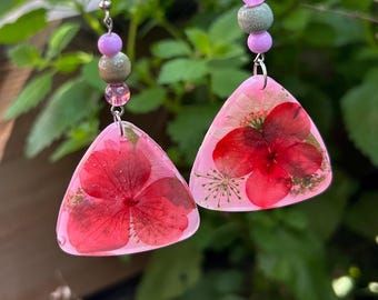 Blissful. Sexy statement earrings in a pink hue. Perfect for wearing when you want to feel beautiful.