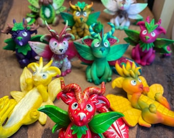 Dragon-fruit miniature en pâte polymère - Figurine kawaii fruitée (banane, kiwi, fraise, pastèque,...) - Cadeau original fait main
