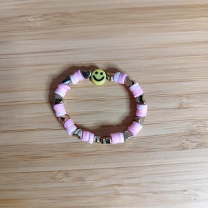 Smiley Face Bracelet Cool Funky bracelet Playful Trendy Aesthetic Colorful Beaded Dangle Hoop Cute Small Gifts for Christmas Stocking