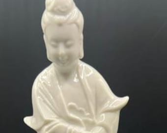 Estatua china de Guanyin, porcelana blanca, diosa blanca asiática, 10 pulgadas