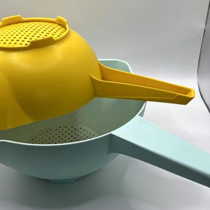 Vintage Tupperware Strainer Set – Yellow and Mint Green – 1200-5 & 1523-6 – Two-Piece Set – 1 Qt and 2 Qt – Two Sets Available