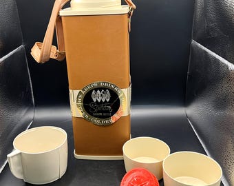 Vintage Spectator Vacuum Bottle Set – With Original Box, Label, Carry Case & Extra Cups