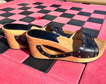 MICHAEL KORS Black Leather Cut Out Wooden Wedges Clogs Slip On Sandals Mules