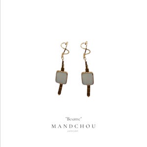 Mother-of-pearl and gold earrings