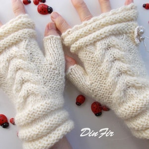 Women L Gloves Ready To Ship Hand Knitted Bridal Wedding Accessories Fingerless Mittens Arm Warm Wrist Warmers Winter Gift Cabled Ivory 516