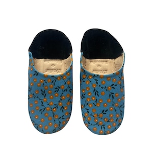 Bequeme Damen-Hausschuhe - Babouches aus Bio-Leder, Wildleder und Schaffell. Ethische und authentische Geschenkidee.