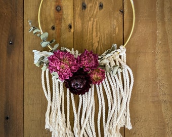 Couronne florale séchée, cerceau à franges en macramé, petit diamètre de 6 po